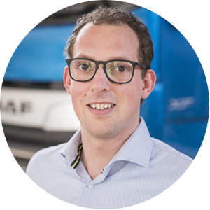 Niels-leermakers-working-at-DAF