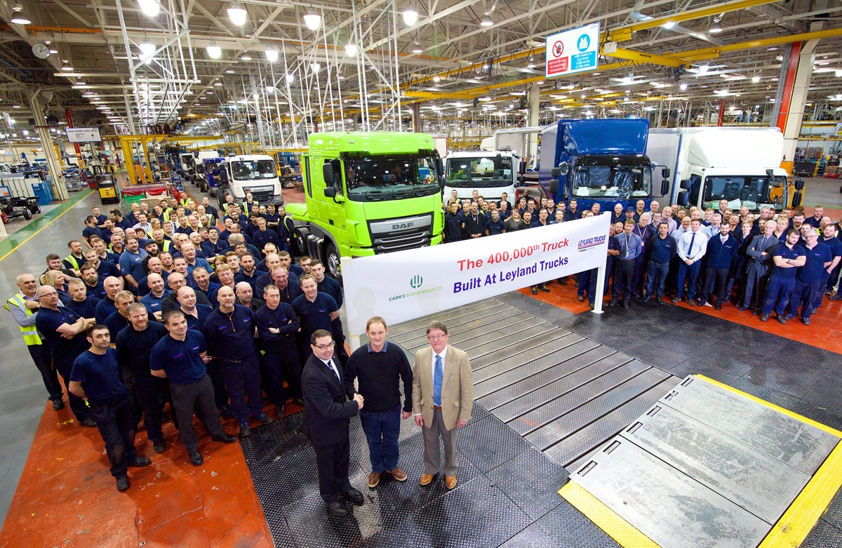 400000th Leyland truck produced