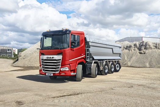 08-New-Generation-DAF-XF-530-10x4