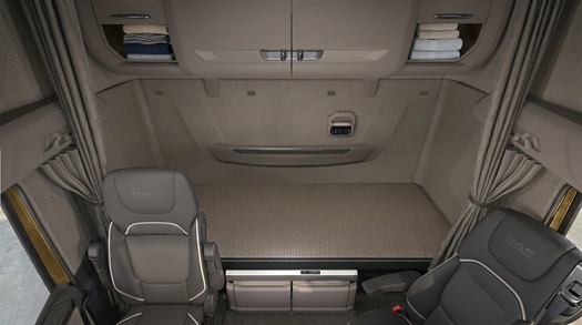 23-DAF-Single-Driver-Luxury-Package-Locker-Side-Lids-Open