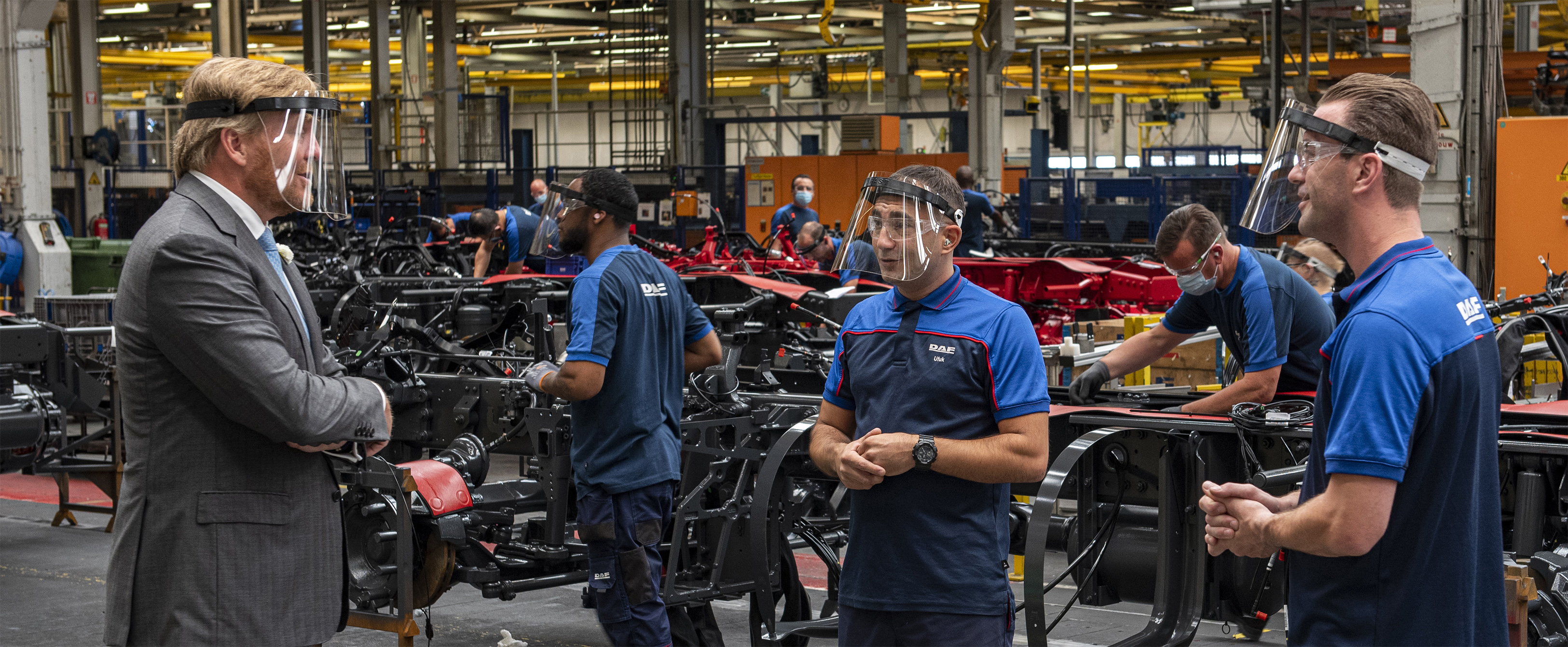 The-Dutch-King-Willem-Alexander-visits-DAF-Trucks-04