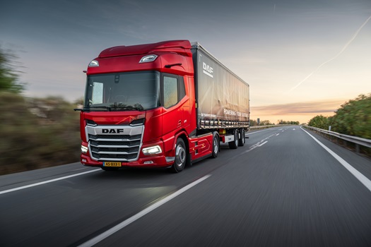 New-Generation-DAF-XD-450-FT-01