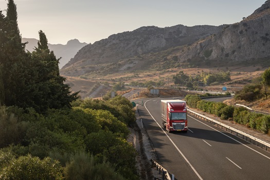 New-Generation-DAF-XD-450-FT-03