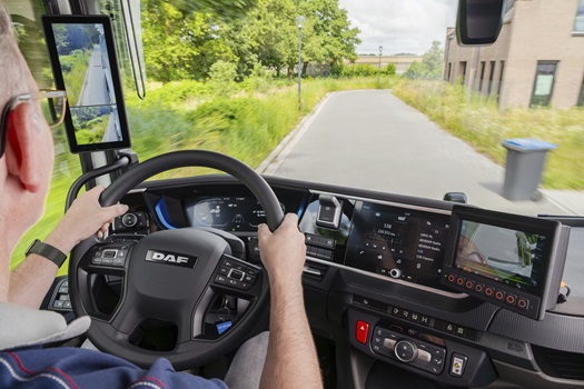 305-DAF-XD-Electric-Garbage-Truck-Interior